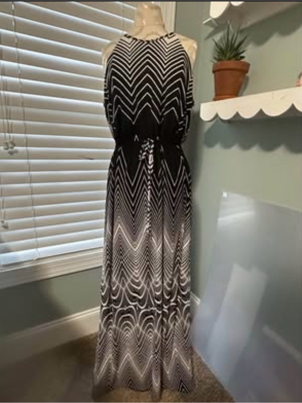 Black & White Chevron Maxi Dress - Sleeveless Tie-Waist